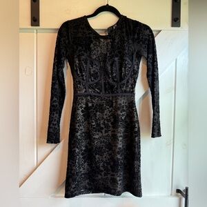 Lulu's Black Floral Long Sleeve Dress